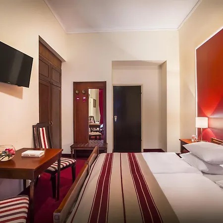 Hotel Bristol 3*